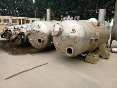 二手提取罐的選購與使用指南 壓力容器在食品機(jī)械中的關(guān)鍵作用